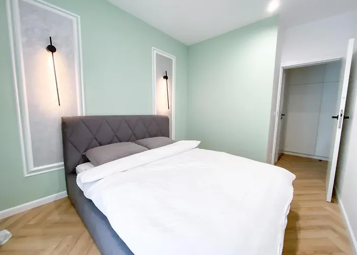 Family Zwierzyniecka Apartament